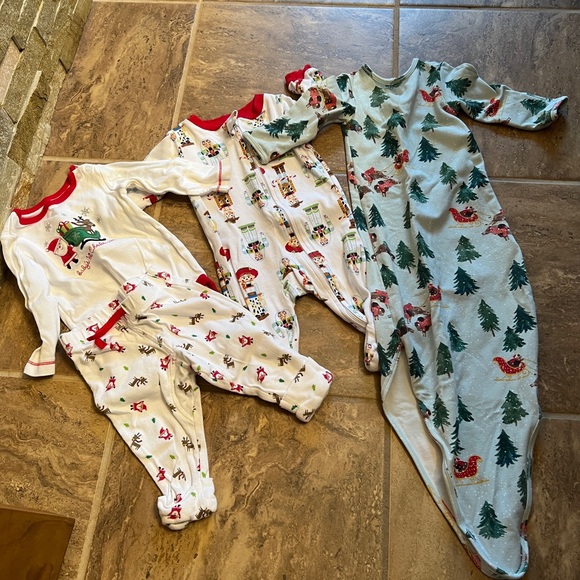 Christmas Bundle (0-3 Months) - Picture 8 of 10